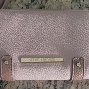 Steve Madden wristlet/wallet